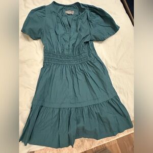 Super popular Anthropologie Somerset mini dress!